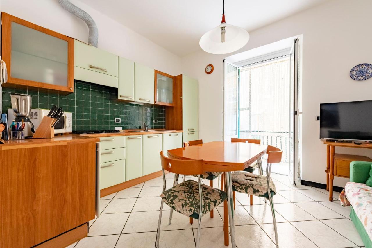 Joivy Cosy Flat With Parking In Chiavari Kültér fotó