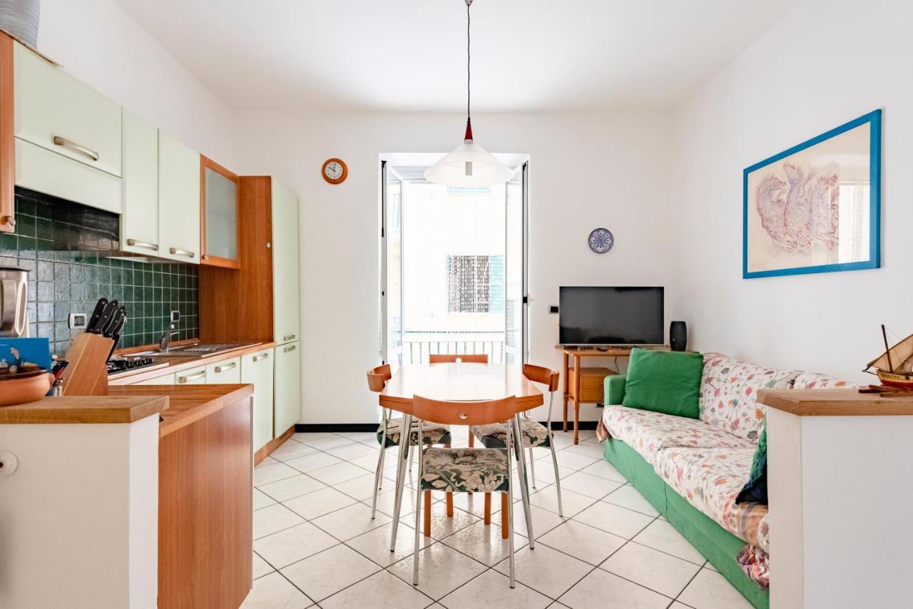 Joivy Cosy Flat With Parking In Chiavari Kültér fotó